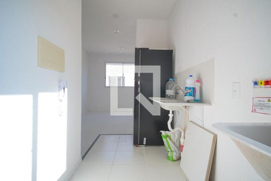 Cozinha de apartamento à venda com 2 quartos, 42m² em Jardim Carvalho, Porto Alegre