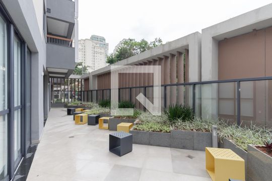 Área comum de kitnet/studio para alugar com 1 quarto, 25m² em Brooklin, São Paulo
