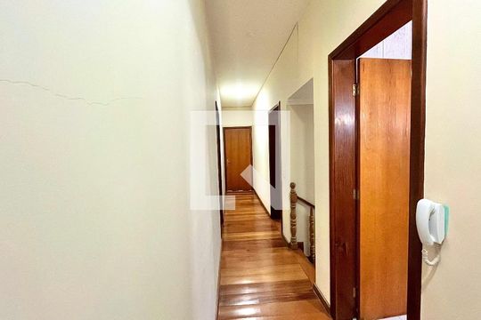 Casa à venda com 4 quartos, 392m² em Santa Monica, Belo Horizonte