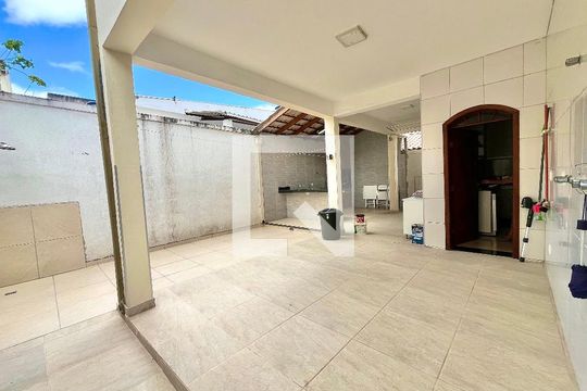 Casa à venda com 4 quartos, 392m² em Santa Monica, Belo Horizonte