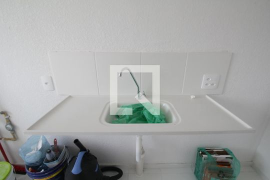 Cozinha de apartamento para alugar com 2 quartos, 45m² em Vila Andrade, São Paulo