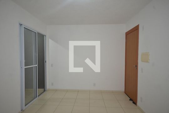 Sala de apartamento para alugar com 2 quartos, 60m² em Guaratiba, Rio de Janeiro