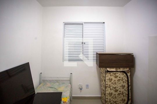 Quarto 1 de apartamento à venda com 2 quartos, 42m² em Canhema, Diadema