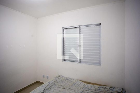 Quarto 2 de apartamento à venda com 2 quartos, 42m² em Canhema, Diadema