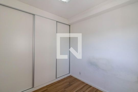 Quarto 1 de apartamento para alugar com 2 quartos, 41m² em Vila Sao Joao, Guarulhos
