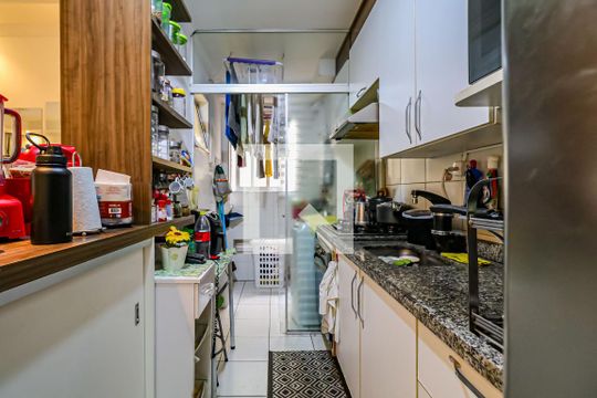 Cozinha de apartamento à venda com 2 quartos, 71m² em Vila Nova Alba, São Paulo