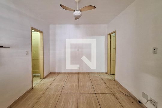 Casa para alugar com 2 quartos, 101m² em Fonseca, Niterói