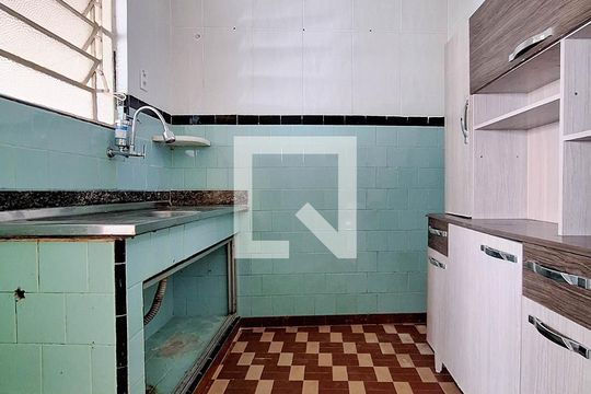 Cozinha de casa para alugar com 2 quartos, 101m² em Fonseca, Niterói