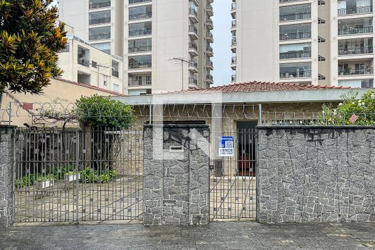Fachada+plaquinha de casa à venda com 3 quartos, 222m² em Vila Caminho do Mar, São Bernardo do Campo