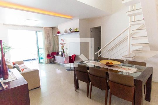 Sala de apartamento à venda com 4 quartos, 300m² em Charitas, Niterói