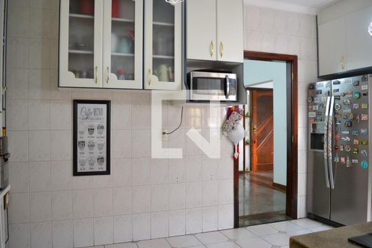 Cozinha de casa para alugar com 3 quartos, 321m² em Jardim Utinga, Santo André