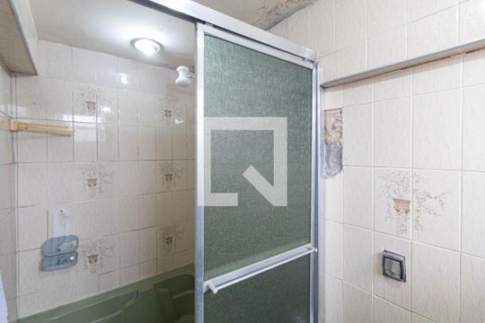 Banheiro da Suíte de casa para alugar com 3 quartos, 150m² em Jardim Peri, São Paulo