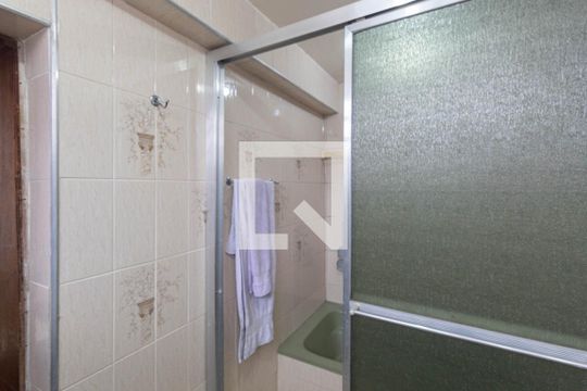 Banheiro da Suíte de casa para alugar com 3 quartos, 150m² em Jardim Peri, São Paulo