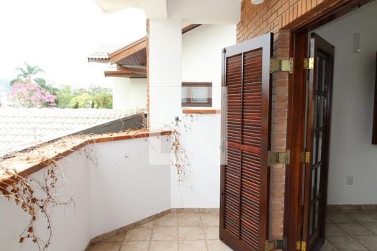 Sacada da Suíte 1 de casa de condomínio para alugar com 4 quartos, 380m² em Cj Res Espl do Sol, São José dos Campos