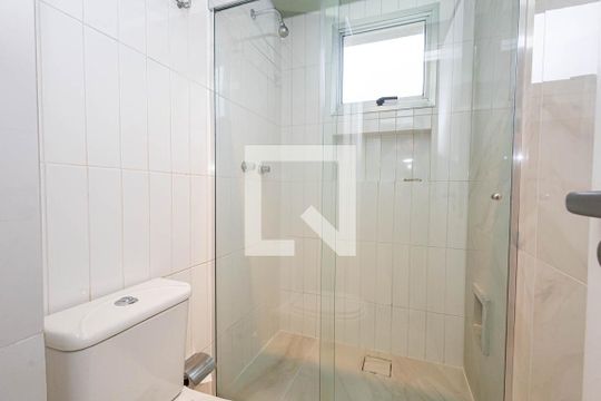Banheiro de apartamento para alugar com 2 quartos, 50m² em Consolação, São Paulo