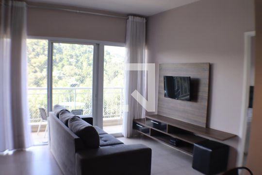 Sala de apartamento à venda com 1 quarto, 50m² em Residencial Tambore Iii, Santana de Parnaíba