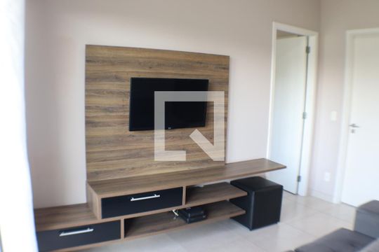 Sala de apartamento à venda com 1 quarto, 50m² em Residencial Tambore Iii, Santana de Parnaíba