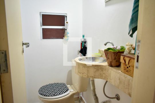 Lavabo de casa à venda com 3 quartos, 133m² em Vila da Saúde, São Paulo