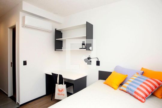 Studio de kitnet/studio para alugar com 1 quarto, 12m² em Bom Fim, Porto Alegre