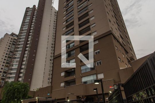 Vista da Rua de apartamento à venda com 2 quartos, 74m² em Empresarial 18 do Forte, Barueri