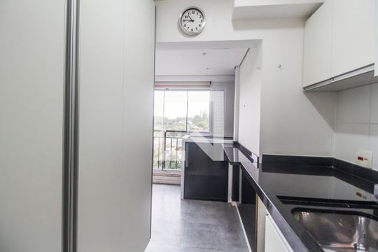 Área de Serviço de apartamento à venda com 2 quartos, 74m² em Empresarial 18 do Forte, Barueri