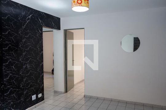 Sala de apartamento à venda com 2 quartos, 45m² em Conceicao, Osasco