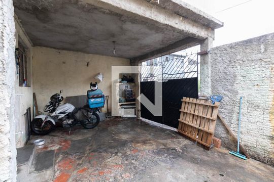 Garagem de casa à venda com 3 quartos, 595m² em Vila Moraes, São Paulo