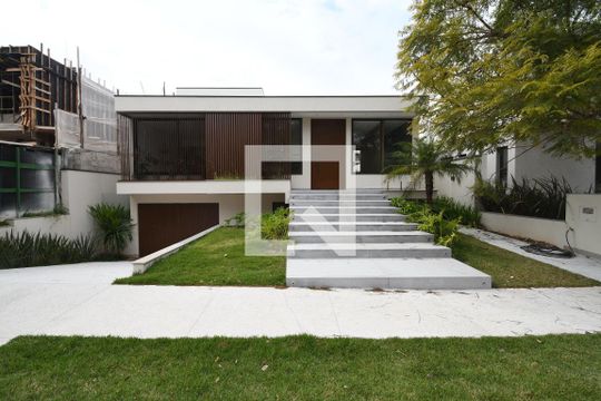 Fachada de casa de condomínio à venda com 3 quartos, 350m² em Parque Imperador, Campinas