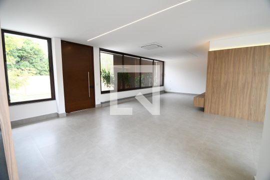 Sala de casa de condomínio à venda com 3 quartos, 350m² em Parque Imperador, Campinas