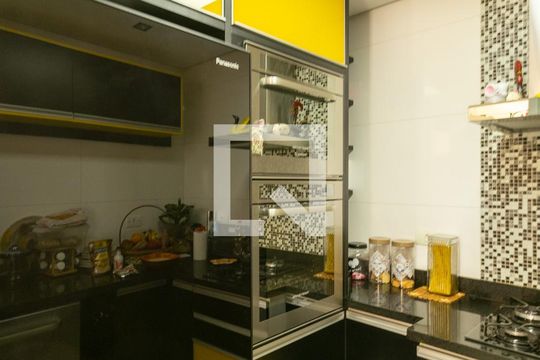 Cozinha de casa de condomínio à venda com 3 quartos, 144m² em Cupecê, São Paulo