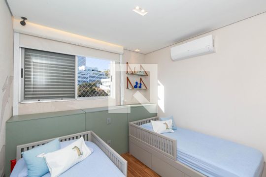 Quarto 2 de apartamento à venda com 5 quartos, 185m² em Estoril, Belo Horizonte