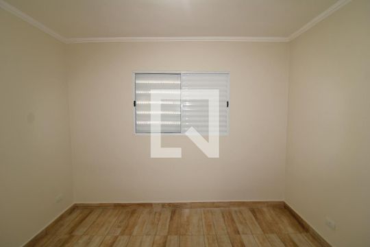 Quarto 1 de casa à venda com 2 quartos, 72m² em Vila Romero, São Paulo