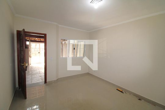 Sala de casa à venda com 2 quartos, 72m² em Vila Romero, São Paulo