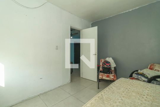 Quarto de apartamento para alugar com 2 quartos, 49m² em Rubem Berta, Porto Alegre