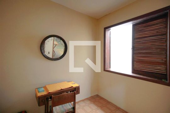 Quarto de Serviço de casa à venda com 5 quartos, 420m² em Luxemburgo, Belo Horizonte