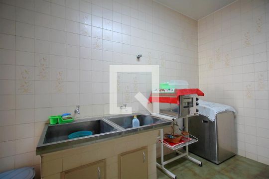 Área de Serviço de casa à venda com 5 quartos, 420m² em Luxemburgo, Belo Horizonte