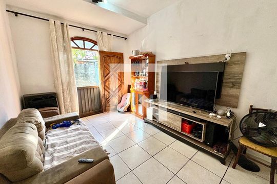 Casa à venda com 2 quartos, 177m² em Jardim do Lar, Várzea Paulista