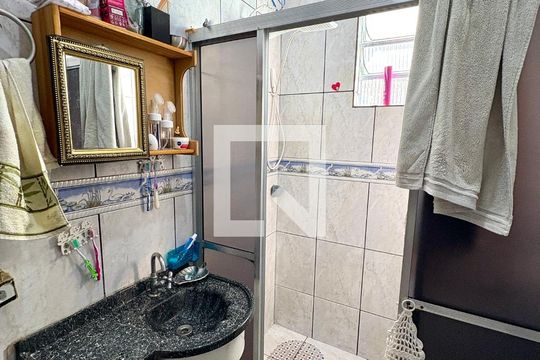 Casa à venda com 2 quartos, 177m² em Jardim do Lar, Várzea Paulista