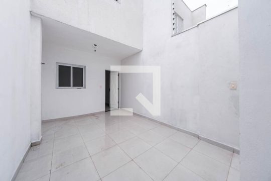 Área externa de casa à venda com 3 quartos, 170m² em Parque Boturussu, São Paulo