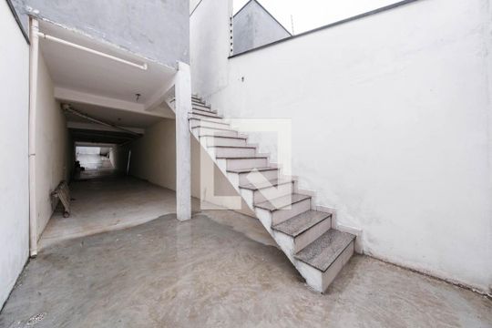 Garagem de casa à venda com 3 quartos, 170m² em Parque Boturussu, São Paulo