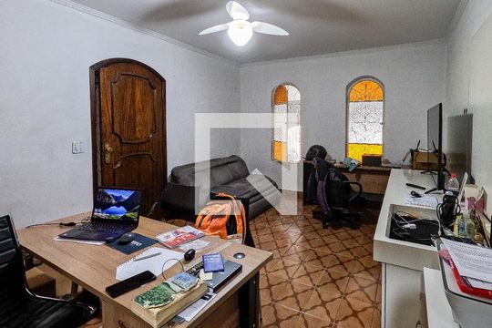 Sala de casa à venda com 2 quartos, 172m² em Vila Pereira Cerca, São Paulo