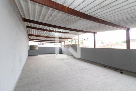 Quintal da Casa 01 de casa à venda com 5 quartos, 295m² em Jardim Popular, São Paulo
