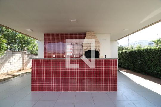 Área comum - Churrasqueira de apartamento para alugar com 2 quartos, 44m² em Aclimação, Uberlândia