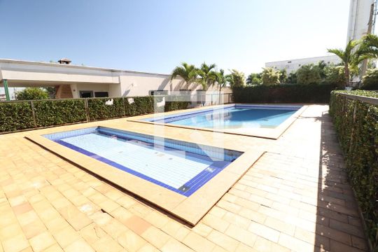 Área comum - Piscina de apartamento para alugar com 2 quartos, 44m² em Aclimação, Uberlândia