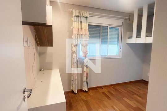 Casa à venda com 3 quartos, 171m² em Água Fria, São Paulo