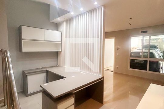 Casa à venda com 3 quartos, 171m² em Água Fria, São Paulo