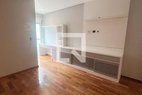 Casa à venda com 3 quartos, 171m² em Água Fria, São Paulo