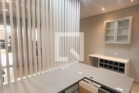Casa à venda com 3 quartos, 171m² em Água Fria, São Paulo