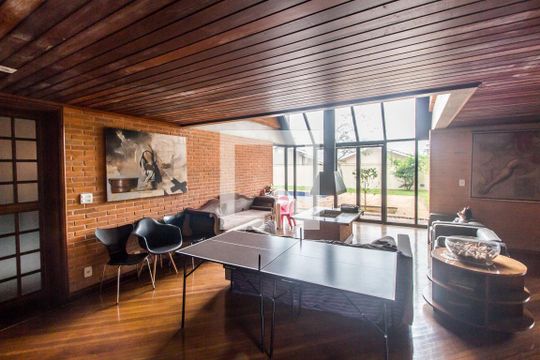 Casa à venda com 4 quartos, 480m² em Alphaville, Santana de Parnaíba