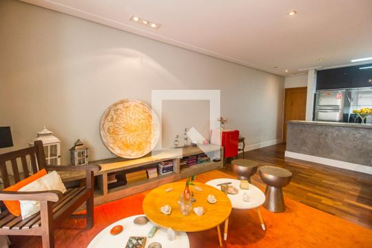 Sala de TV de apartamento à venda com 3 quartos, 122m² em Tamboré, Santana de Parnaíba